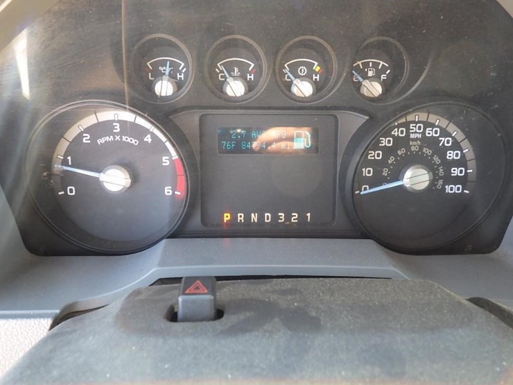 2014-ford-f450-image-21