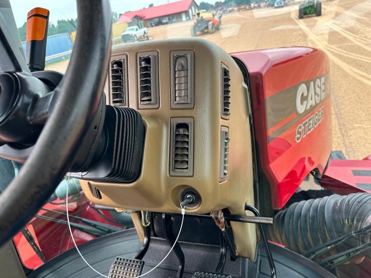 2013-case-ih-steiger-500-hd-image-51
