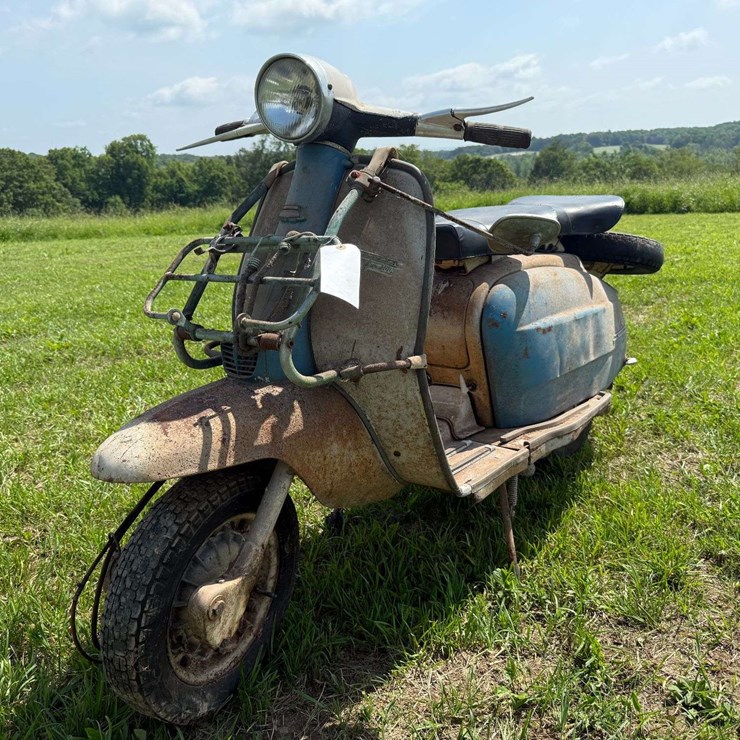 Isetta Scooter