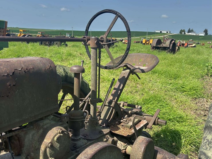 john-deere-model-a-image-32