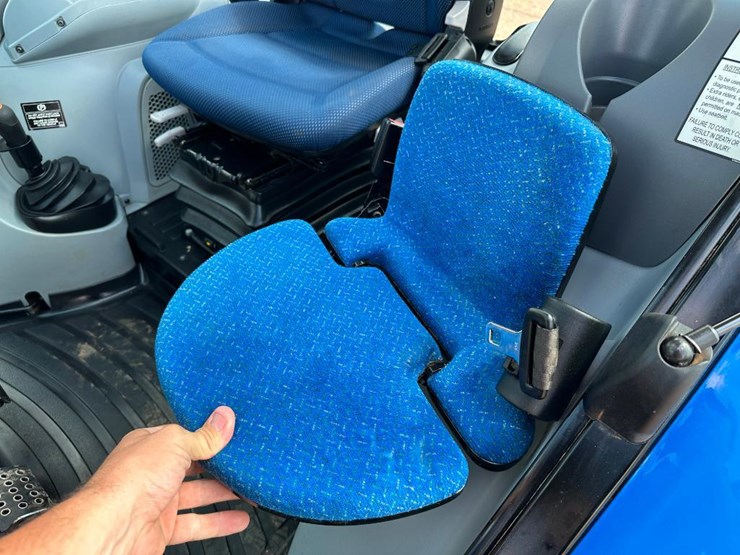 2016-new-holland-t4.120-image-60