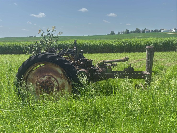 john-deere-model-b-image-6