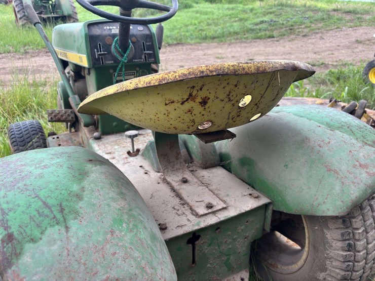 john-deere-110-image-49