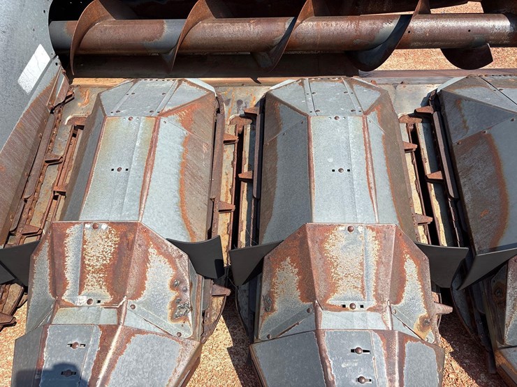 allis-chalmers-630a-corn-head-image-15