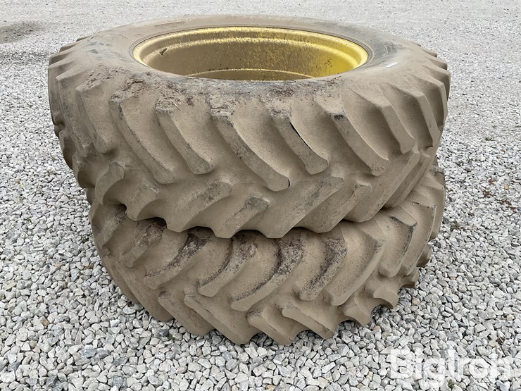 john-deere-10-image-6