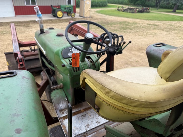 #6687-•-1961---1963-john-deere-tractor-image-28