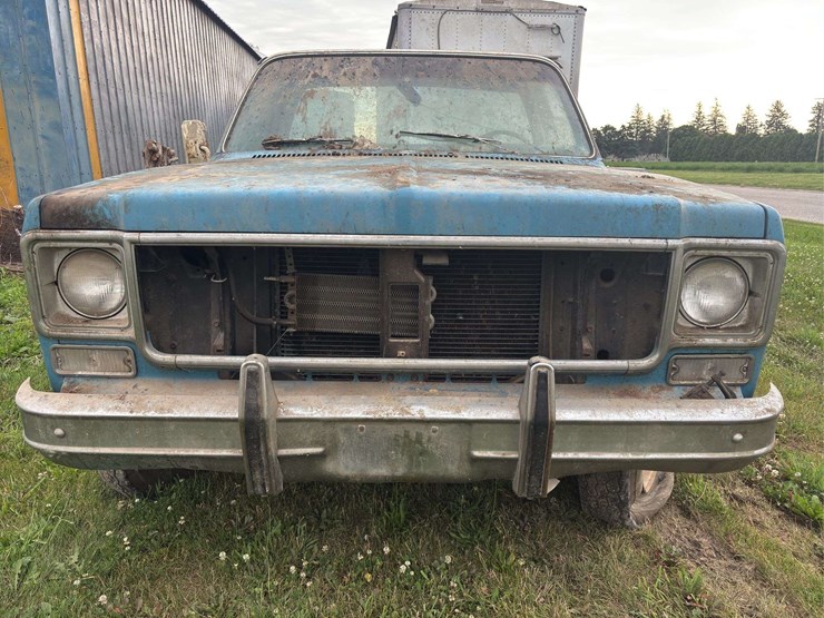 chevrolet-scottsdale-3/4-ton-4wd-image-14