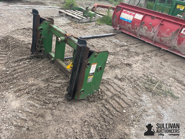 john-deere-3-prong-bale-spear-image-4