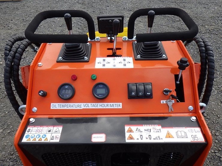 2025-sdlool-sl36cj-skid-steer-tracked-loader-image-12