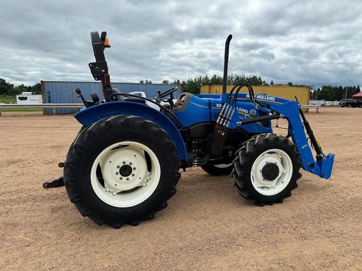 2019-new-holland-workmaster-70-image-4