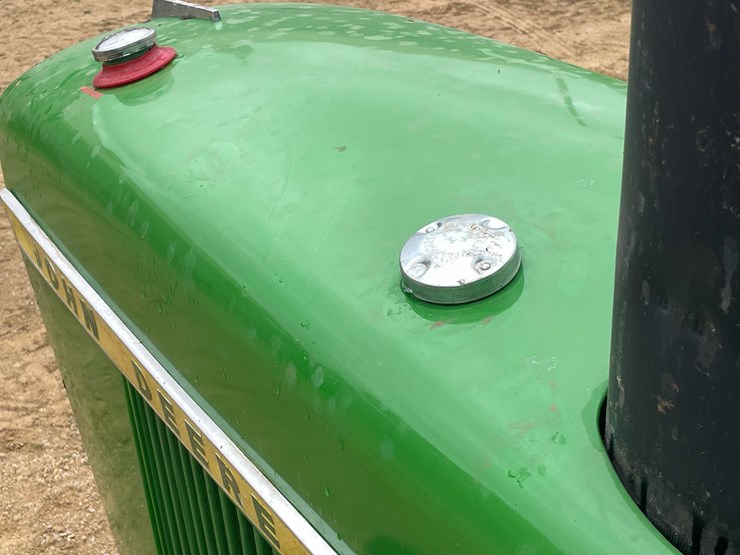 #6668-•-1971-john-deere-tractor-image-24