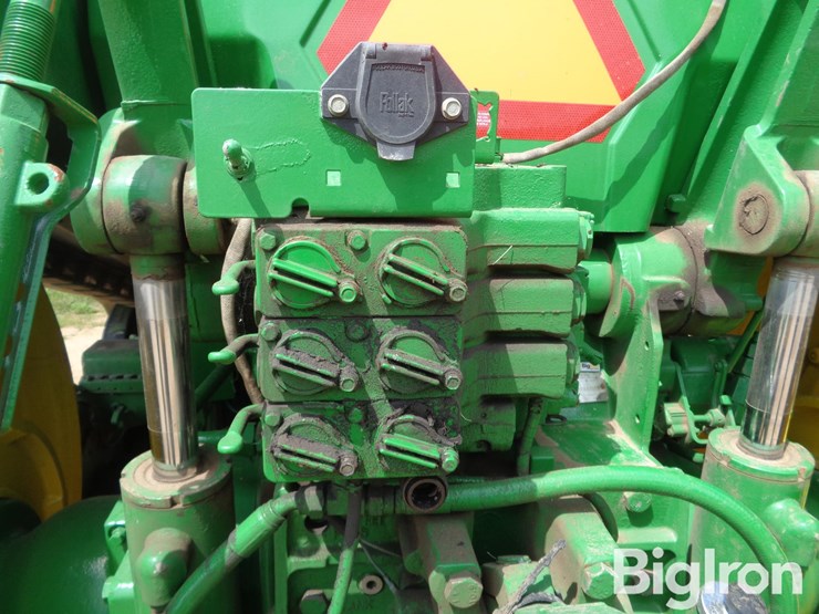 2000-john-deere-8410t-image-14