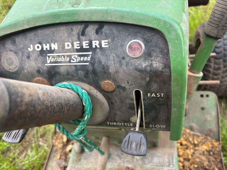 john-deere-110-image-55
