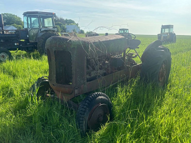 co-op-tractor-image-1
