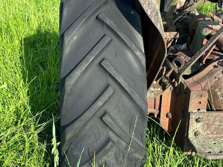 co-op-tractor-image-53