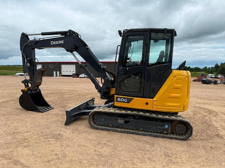2021-deere-60g-image-5