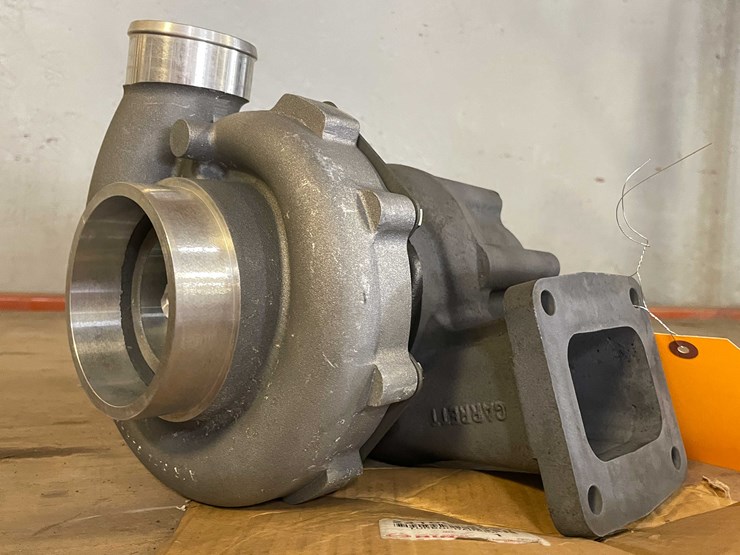 #2132-•-new-hino-turbo-(pr3)-image-1