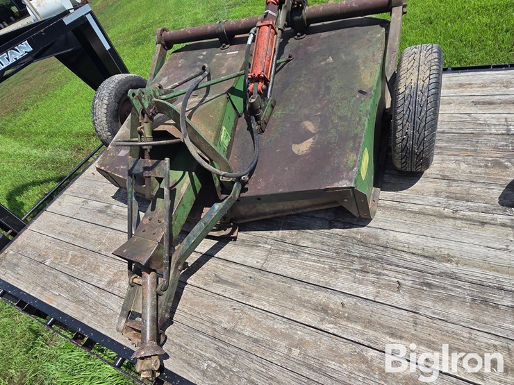 john-deere-pull-type-shredder-image-2