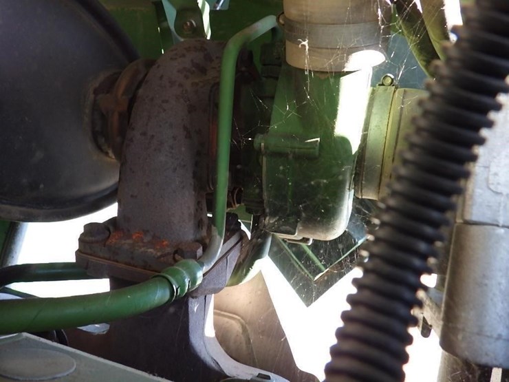 john-deere-6415-image-17