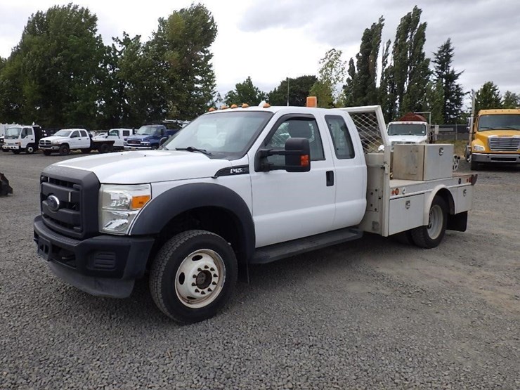 2013-ford-f550-image-1
