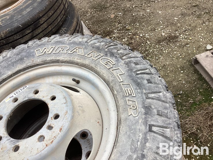 245/75r17-tires-&-rims-image-17
