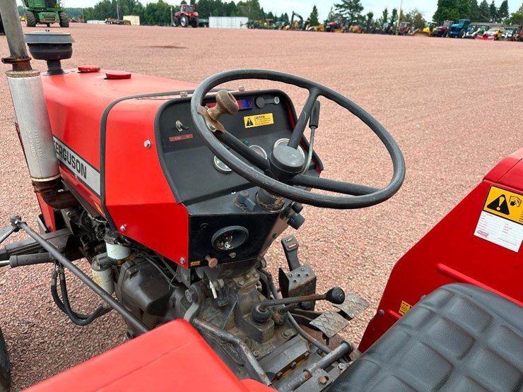 massey-ferguson-231-image-31