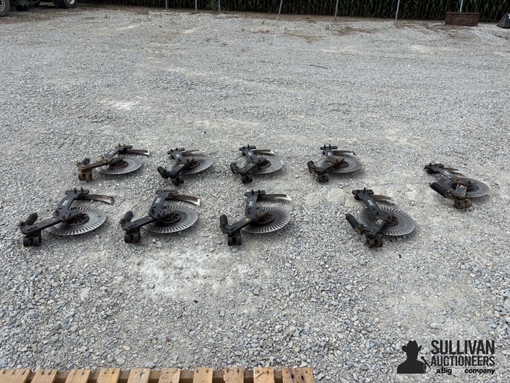 yetter-9-fertilizer-openers-image-2