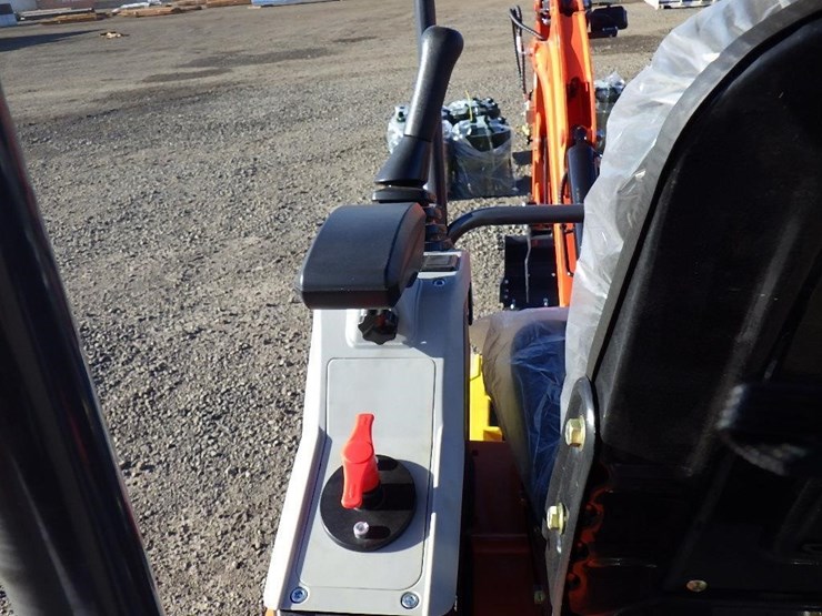 2025-aboss-gh20-hydraulic-excavator-image-19