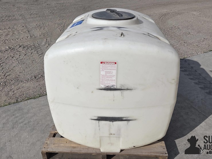 ace-roto-mold-200-gal-poly-tank-image-4