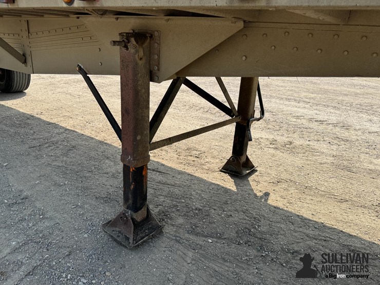 1995-reitnouer-t/a-spread-axle-side-dump-sugar-beet-trailer-image-10