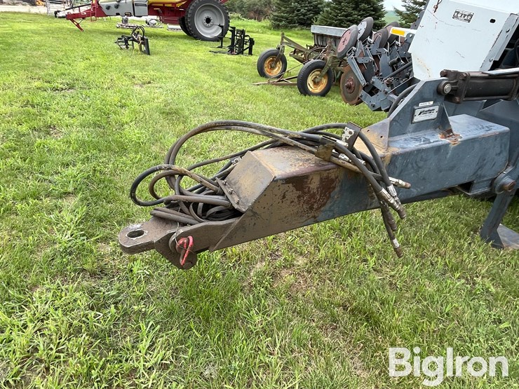 crust-buster-4030-image-10