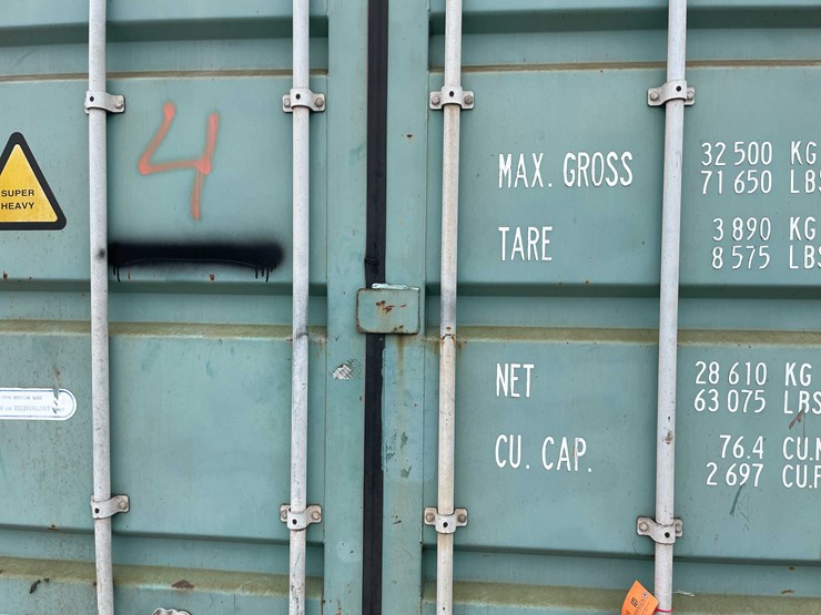 #1358-•-40'-shipping-container-(of)-image-13