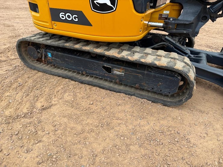 2021-deere-60g-image-13
