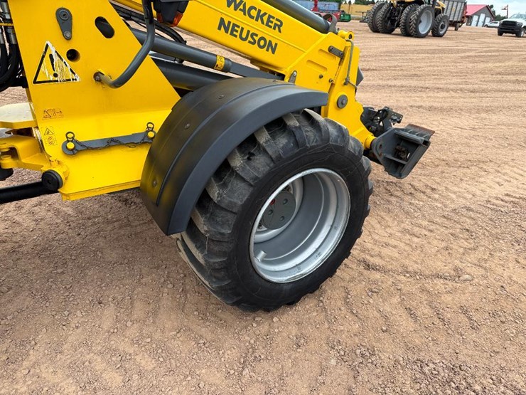 2015-wacker-neuson-wl60t-image-11