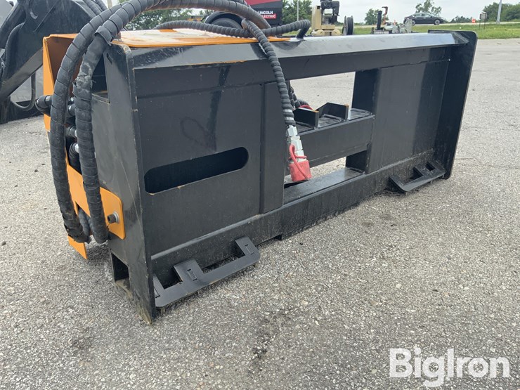2025-giyi-skid-steer-articulating-brush-cutter-image-9