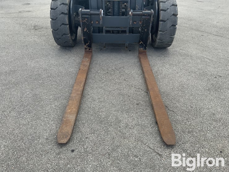2019-combilift-combi-rt-rough-terrain-multi-directional-forklift-image-10