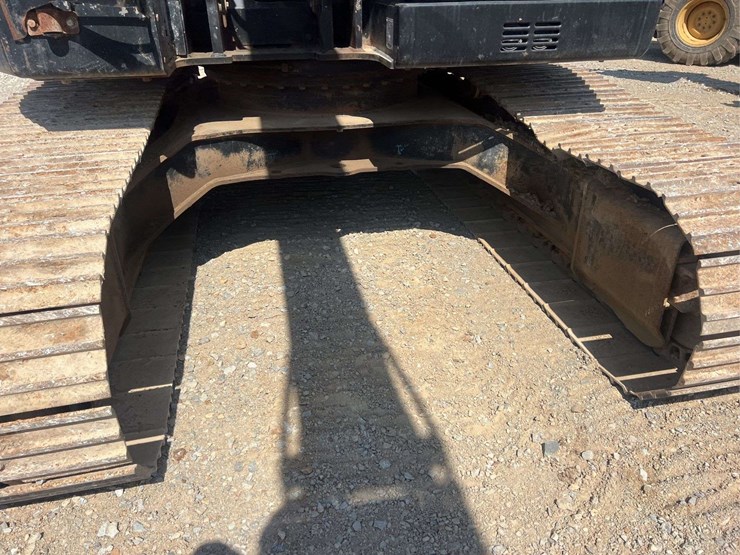 2019-link-belt-145-x4-excavator-image-22