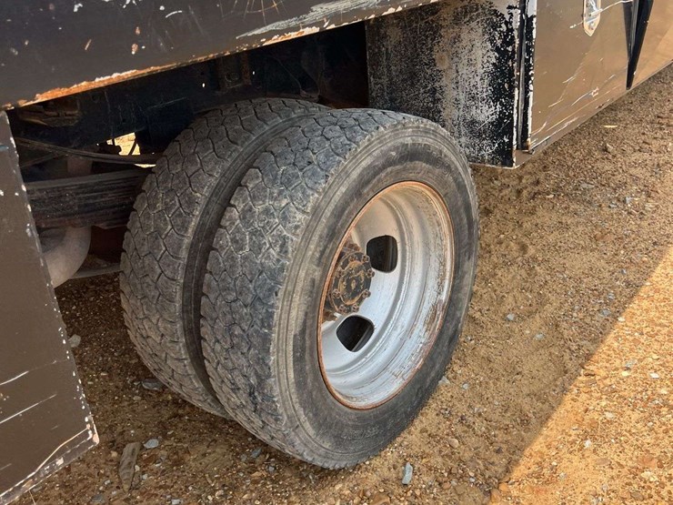 2018-dodge-ram-4500-image-31