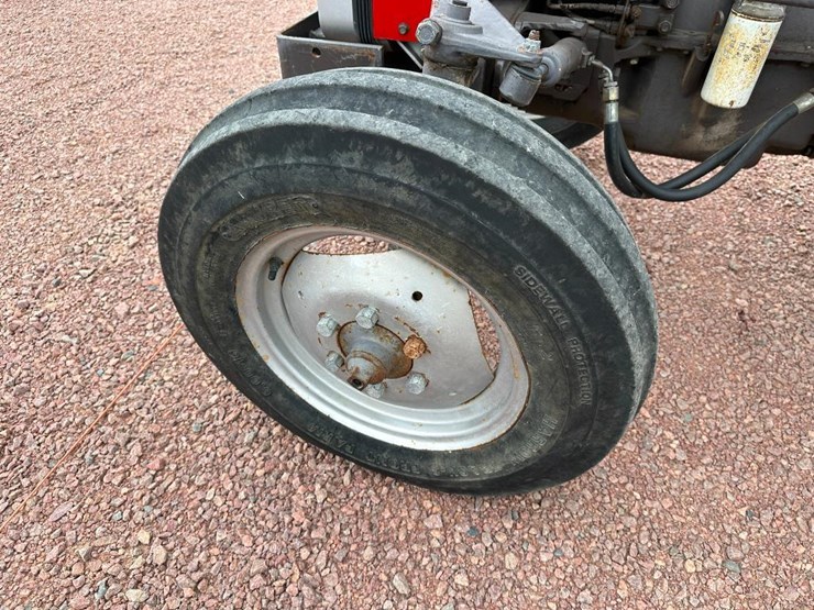 massey-ferguson-231-image-10