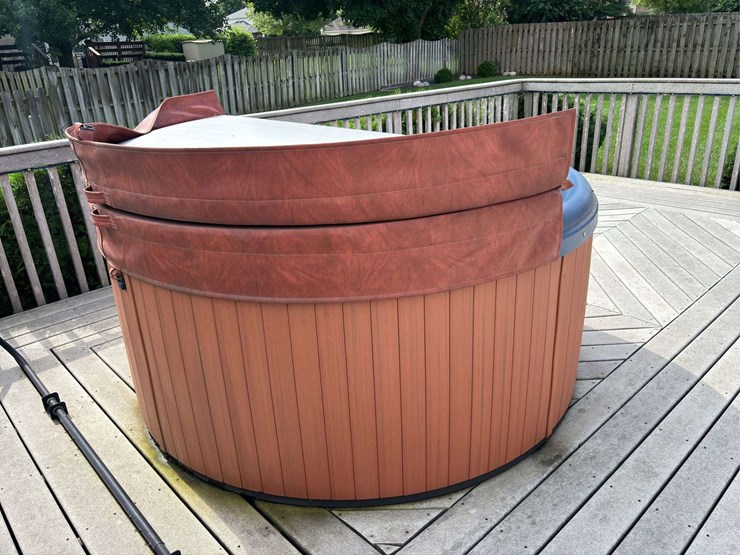hot-tub-image-8