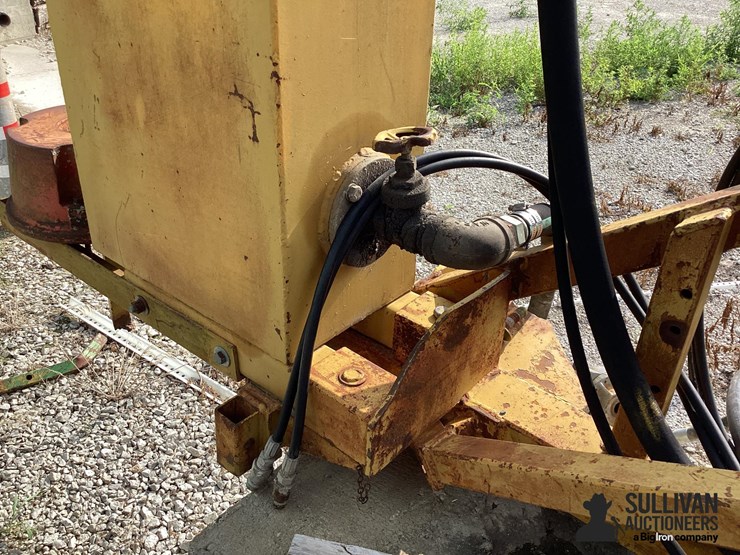 turner-32"-3-pt-side-mower-image-18