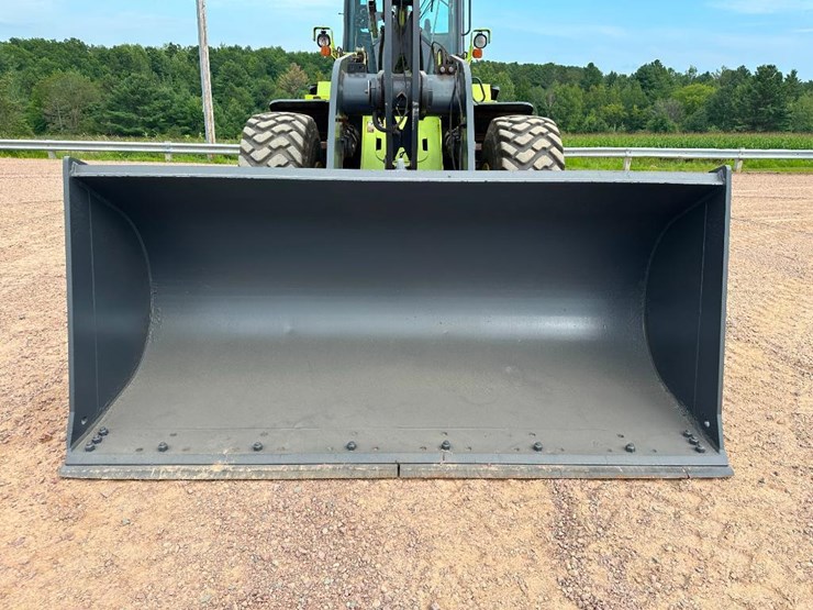 2010-deere-644k-image-28