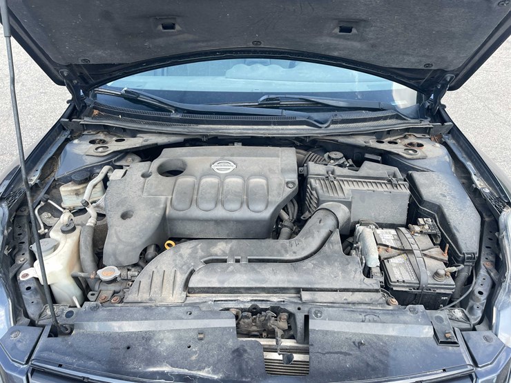 #1297-•-2009-nissan-altima-(no-title)-(of)-image-9