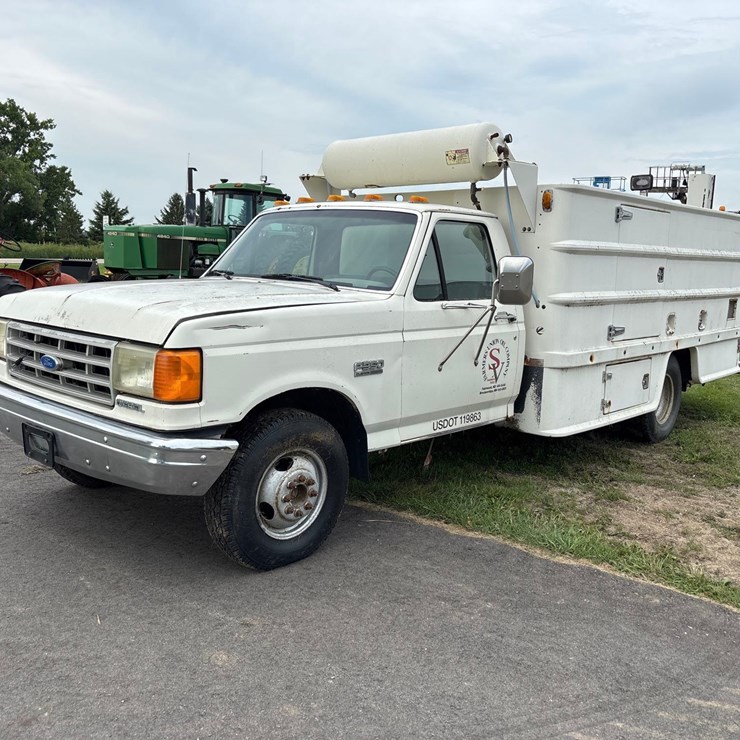1989 FORD F350