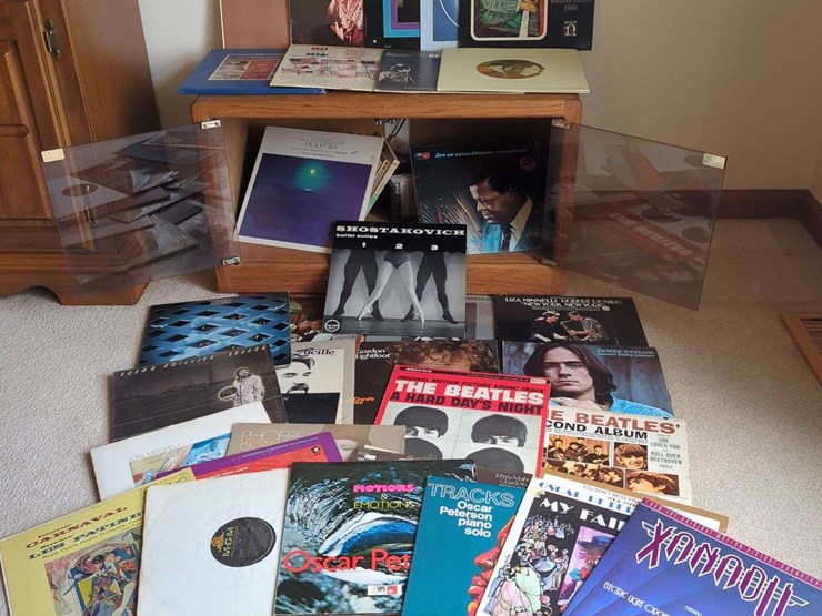 stereo-cabinet-with-assorted-records---beatles/xanadu/liza-minnelli-image-1