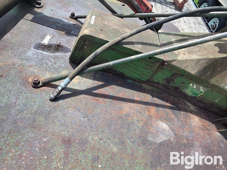 john-deere-pull-type-shredder-image-16