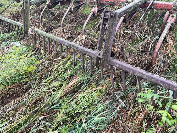 #7453-•-international-harvester-pull-behind-rake-and-cultivator-image-19