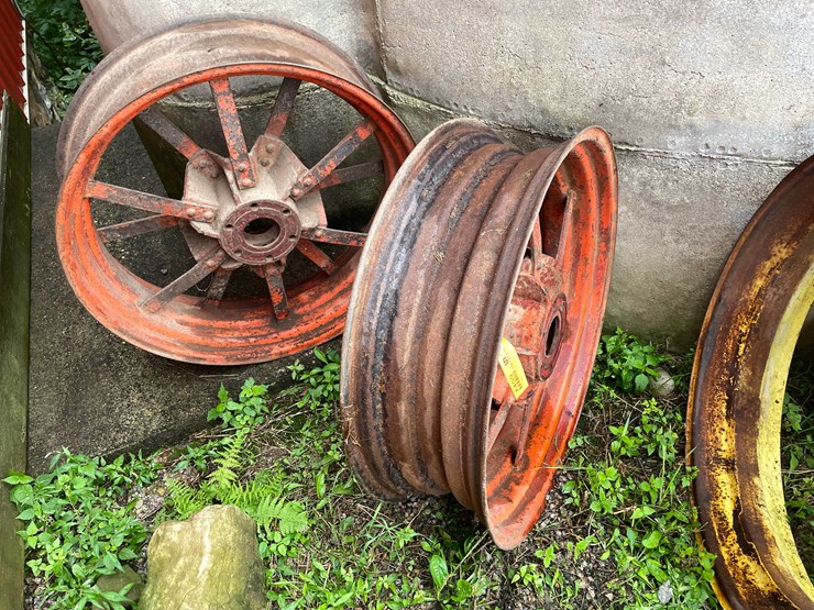 #7459-•-pair-of-tractor-tire-rims-image-3