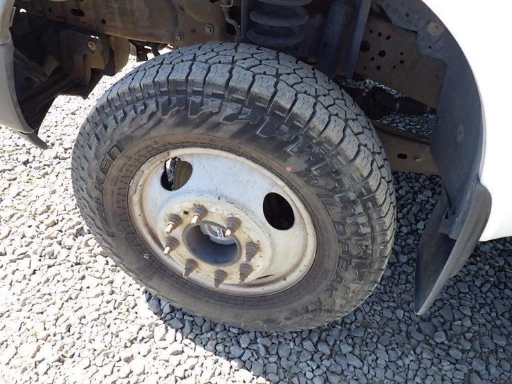 2005-ford-f350-image-35