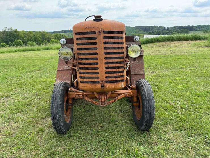 renault-with-rotaped-tracks-image-2